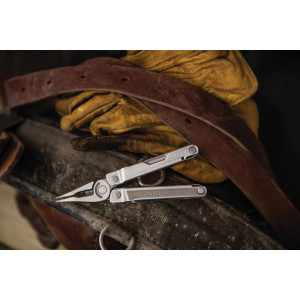 pinza multiuso Leatherman Bond Perugia PUNTOZERO | LTG832936 | EDC | multitool