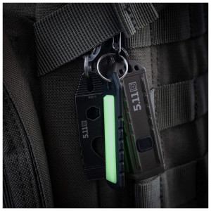 5.11 Tactical torcia Deploy K-USB (53446) | Perugia | PUNTOZERO | ITA